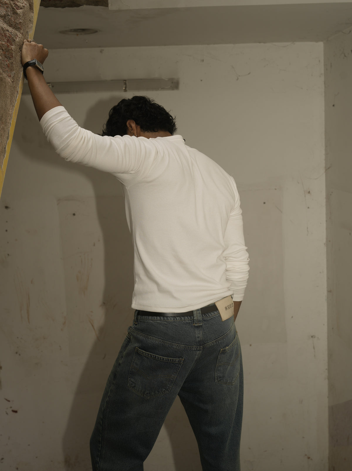 SHUI Signature Henley