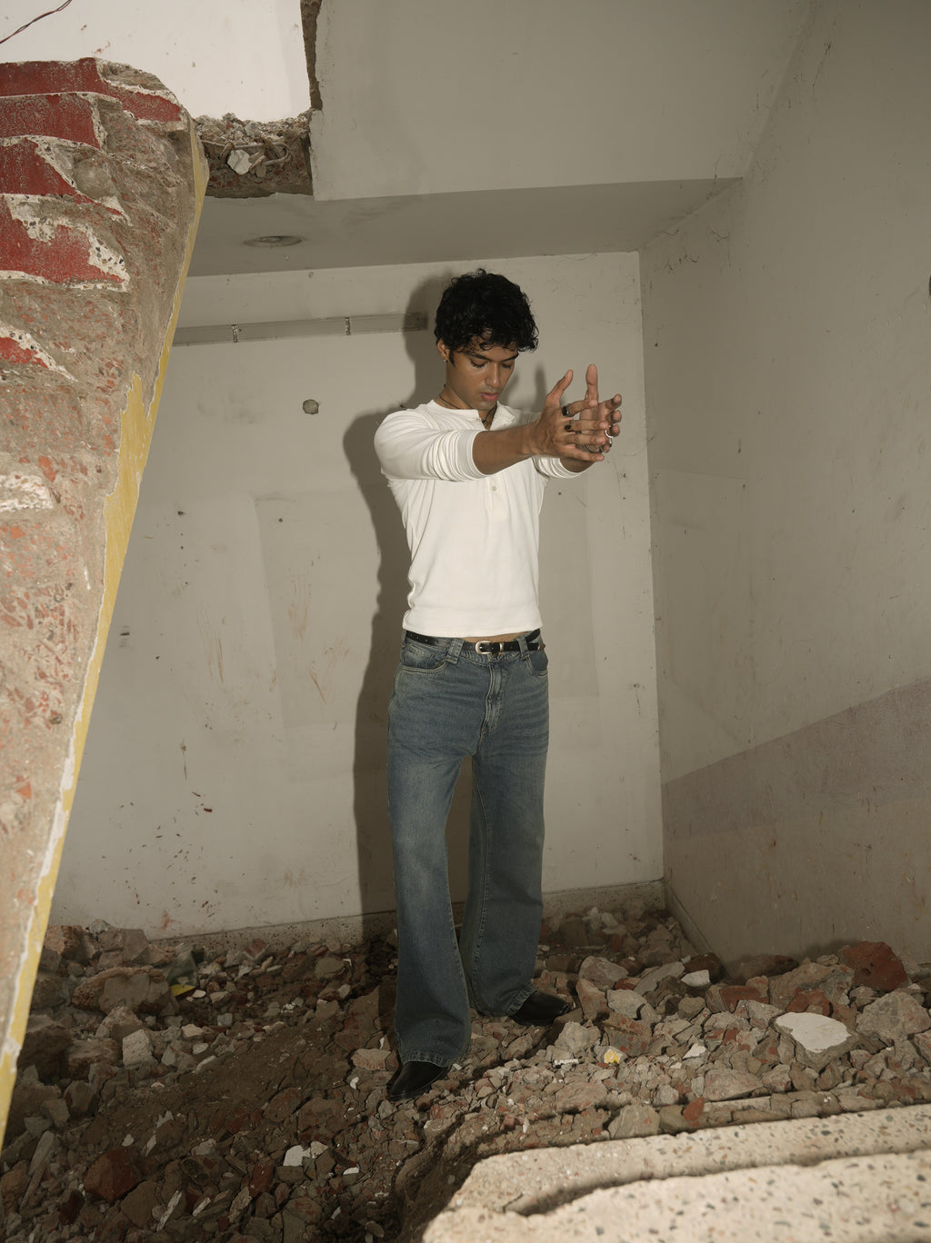 SHUI Signature Henley