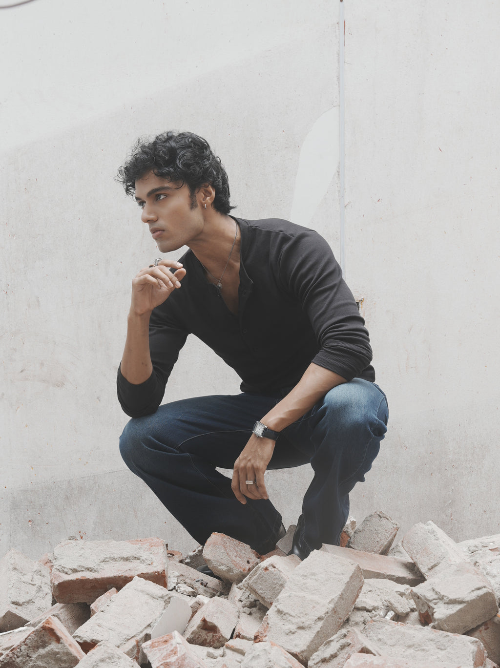 SHUI Signature Henley
