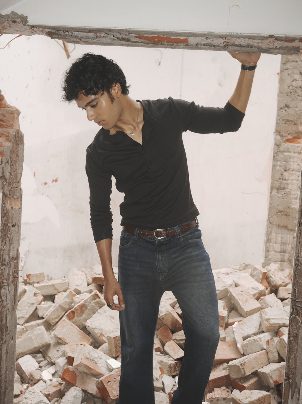 SHUI Signature Henley